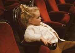 Image spectacle enfant famille noël Théâtre du Châtelet les p'tits fauteuils 